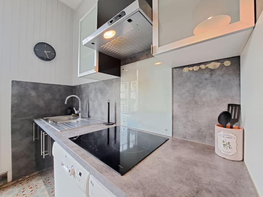 Perth, Bel Appartement Lumineux Reims Dış mekan fotoğraf